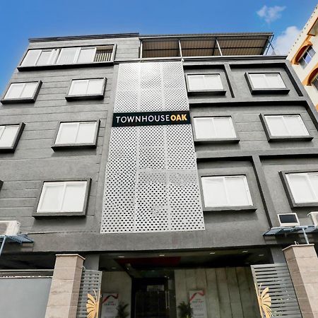 Super Townhouse Oak Sayhallo Ecstasy Bhuvanéšvar Exteriér fotografie